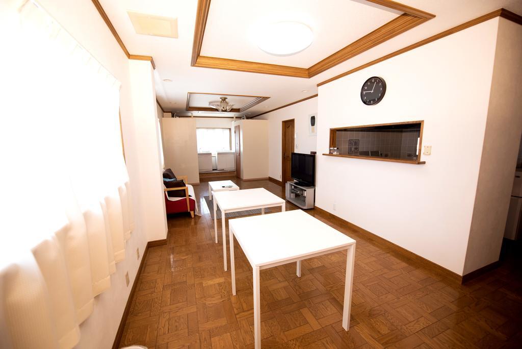 Maison d'hôtes Terrace + House Bentencho Ōsaka